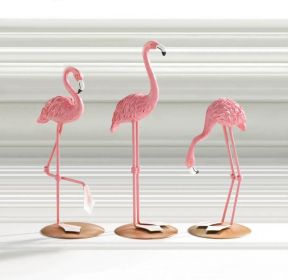 Flamingo Trio Tabletop Decoration: Perfect for Home Decor and Gifts